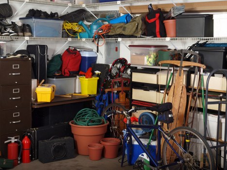 Efficient sorting and decluttering during clearance